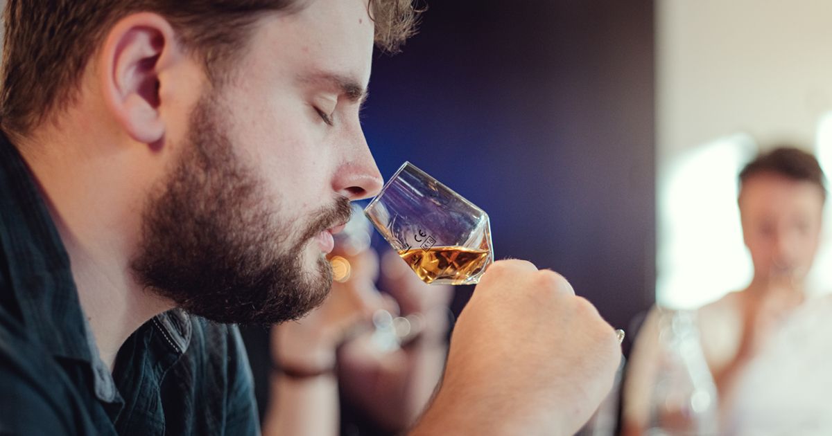 Ambiance d'un atelier de dégustation du Whisky Club
